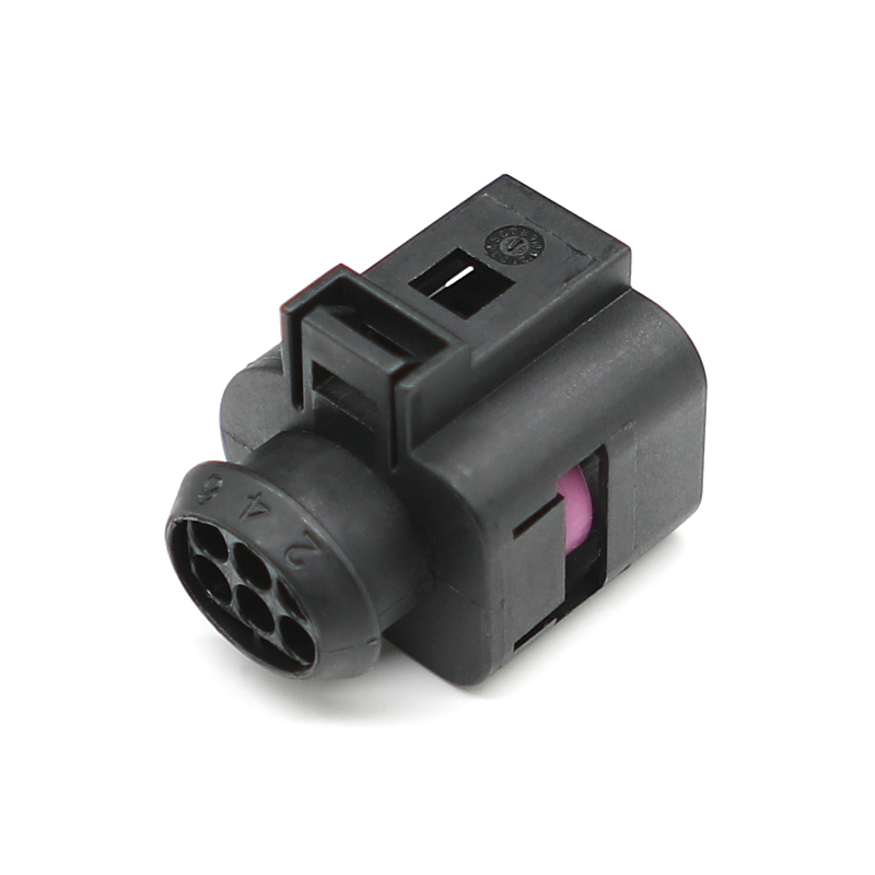 1J0973713 6-ay-емкорный сосуд (женский) автомобильный разъем