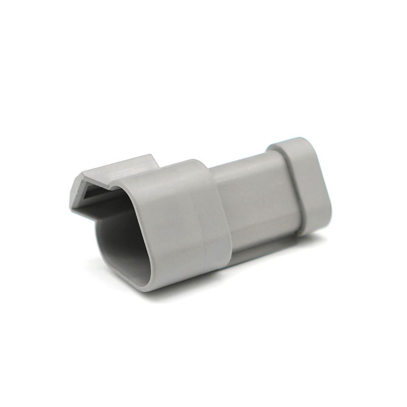 DT04-3P-P006 Трехмодный сосуд (женский) Автомобильный разъем