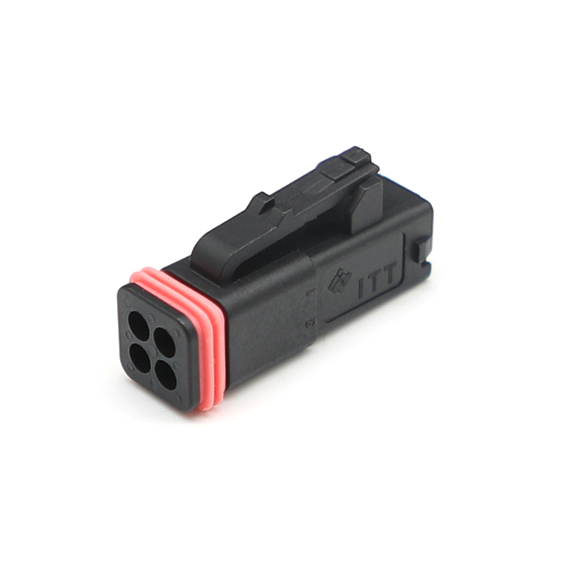 132015-0069 4-й пушистый (мужской) автомобильный разъем.