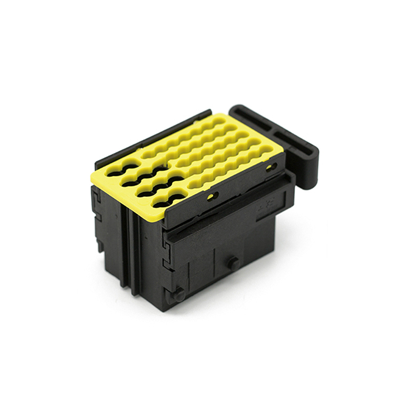 936421-2 42-контактная вилка (штекер) автомобильный разъем